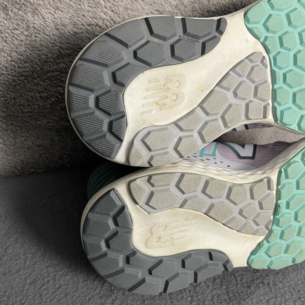 New Balance 520v7 W520RG7 Sneakers Women US 7.5 White Gray Low Top Running Shoes - Picture 12 of 14